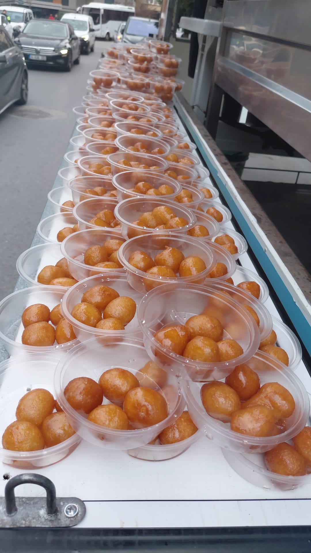 Bayrampaşa Lokma Dağıtma